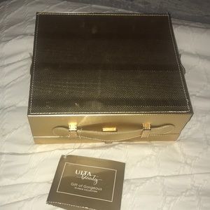 Ulta gift of gorgeous (75 piece collection)